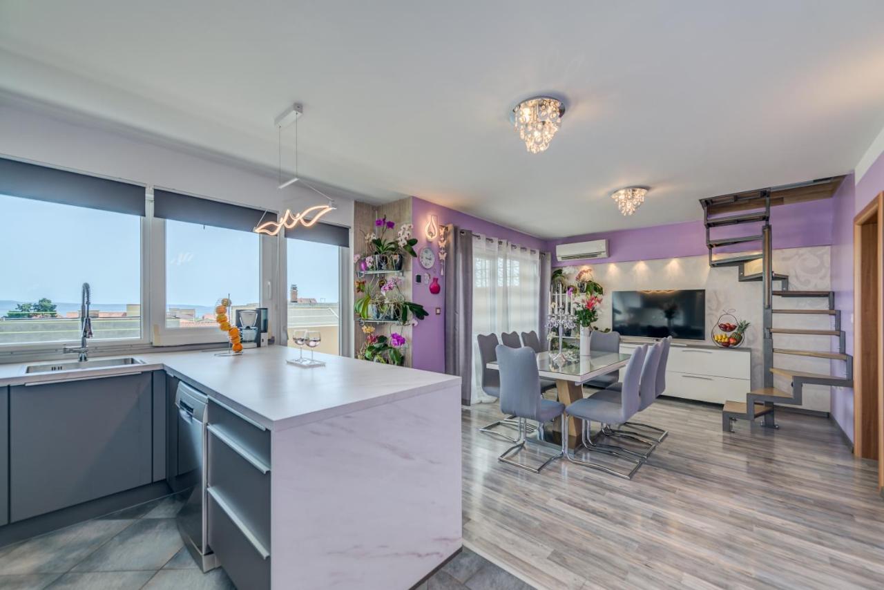 Summer Orchid - Spacious Duplex By The Beach & Ps5 Stobrec Luaran gambar