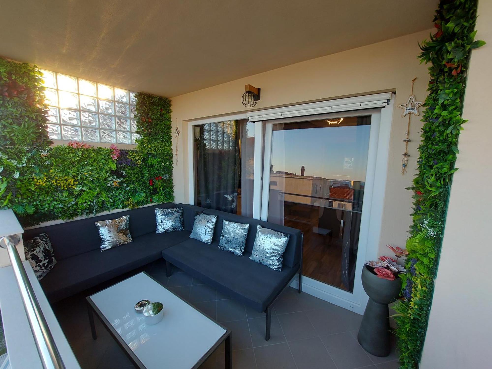 Summer Orchid - Spacious Duplex By The Beach & Ps5 Stobrec Luaran gambar